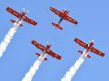 elazny aerobatic team