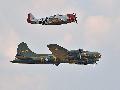 Republic P-47 Thunderbolt and Boeing B-17 Flying Fortess